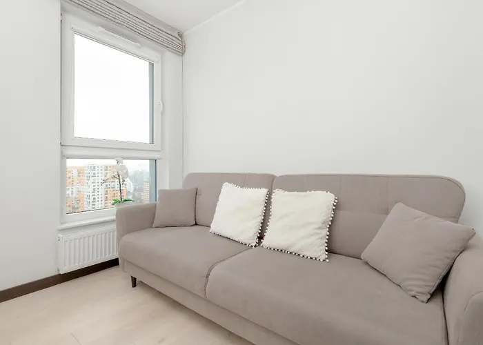 Spacious And Cozy Two Bedrooms Apartment By Rent Like Home